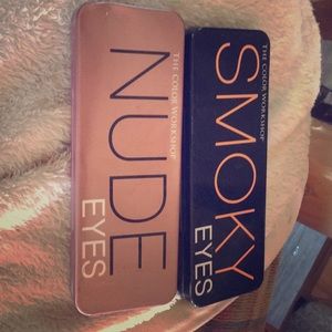 Nude & smoky eyeshadows